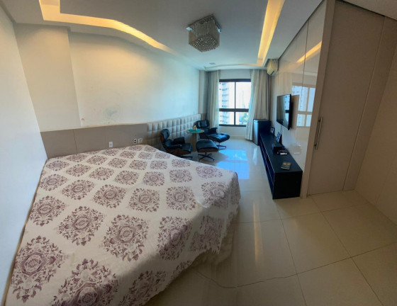 Imagem Apartamento com 4 Quartos à Venda, 243 m² em Patamares - Salvador