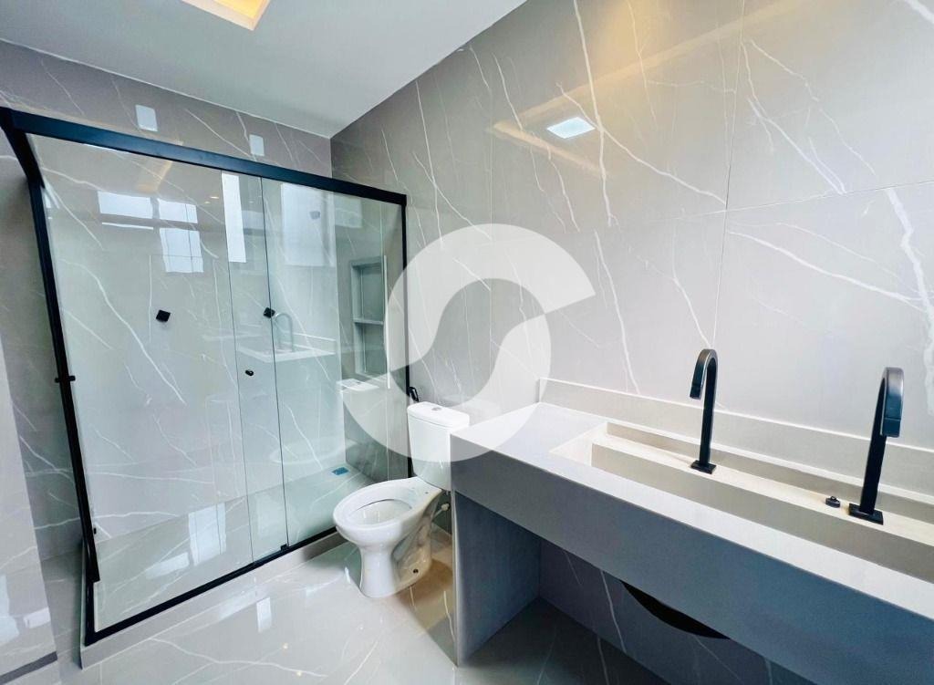Imagem Casa com 4 Quartos à Venda, 245 m² em Camboinhas - Niterói Imagem Casa com 4 Quartos à Venda, 245 m² em Camboinhas - Niterói