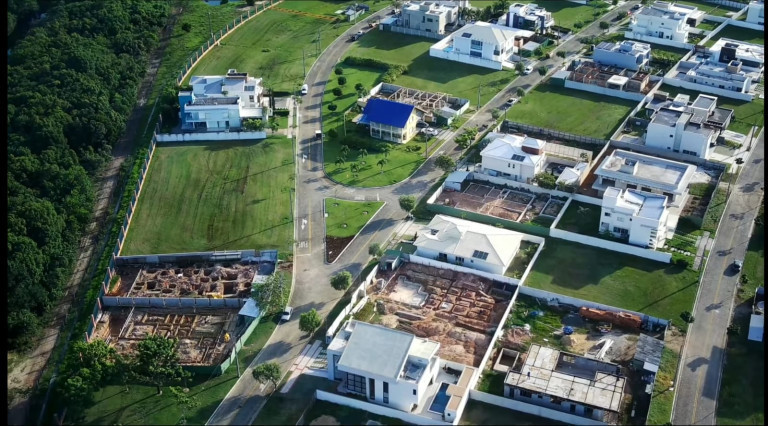 Imagem Terreno em Condomínio à Venda,  em Jacuhy - Serra