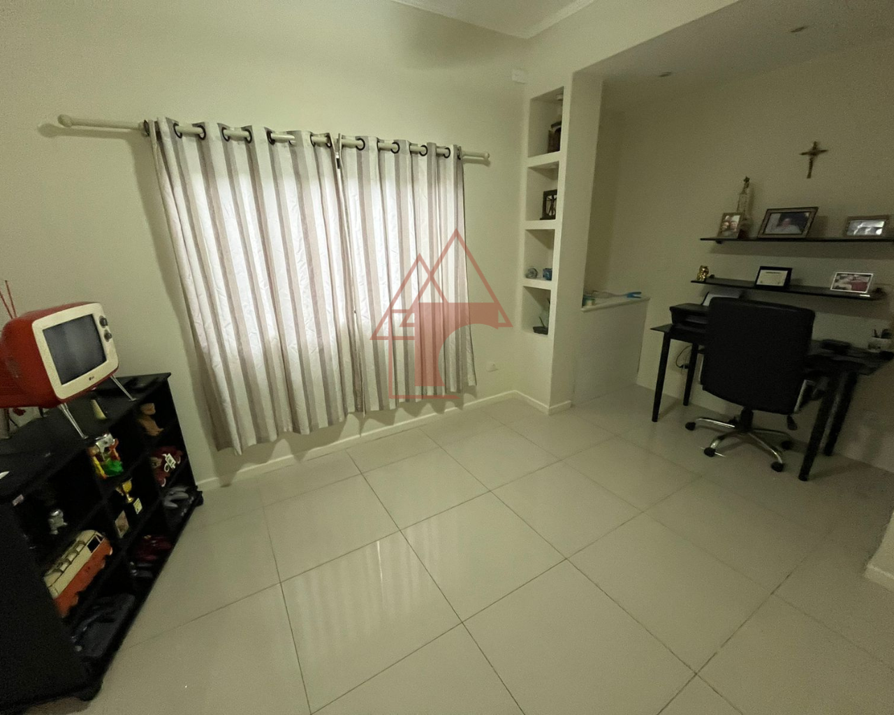 Imagem Sobrado com 3 Quartos à Venda, 155 m²em Vila Ponte Nova - Cubatão