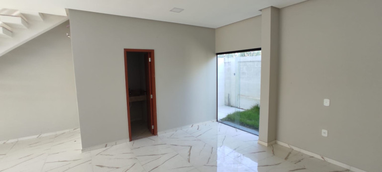 Imagem Sobrado com 3 Quartos à Venda, 132 m²em Parque 10 de Novembro - Manaus Imagem Sobrado com 3 Quartos à Venda, 132 m²em Parque 10 de Novembro - Manaus
