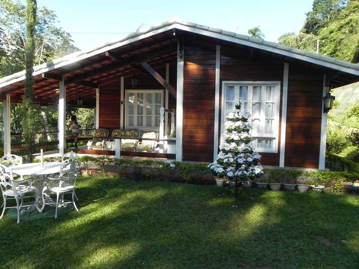 Casa com 4 Quartos à Venda, 250 m² em Várzea - Teresópolis