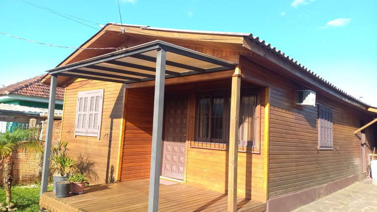 Imagem Casa com 4 Quartos à Venda, 133 m² em Centro - Canela Imagem Casa com 4 Quartos à Venda, 133 m² em Centro - Canela