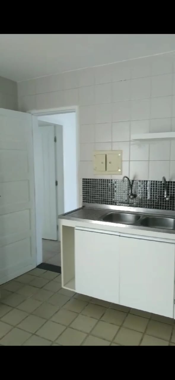 Imagem Casa com 4 Quartos à Venda, 230 m²em Vilas do Atlântico - Lauro de Freitas Imagem Casa com 4 Quartos à Venda, 230 m²em Vilas do Atlântico - Lauro de Freitas