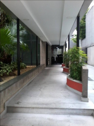 Sala Comercial à Venda ou Locação, 36 m²em Indianópolis - São Paulo
