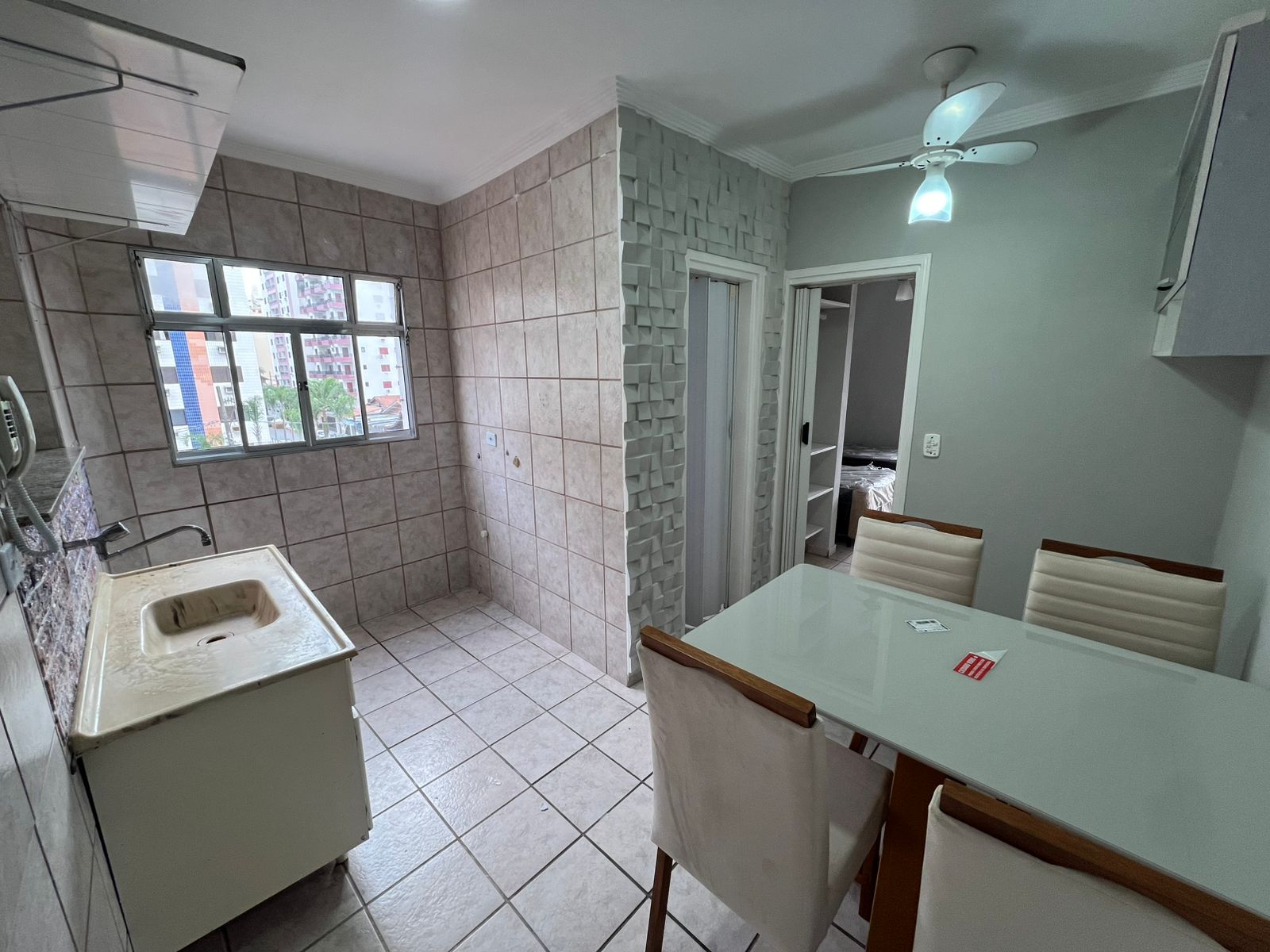 Imagem Apartamento com 1 Quarto à Venda, 40 m² em Tupi - Praia Grande Imagem Apartamento com 1 Quarto à Venda, 40 m² em Tupi - Praia Grande