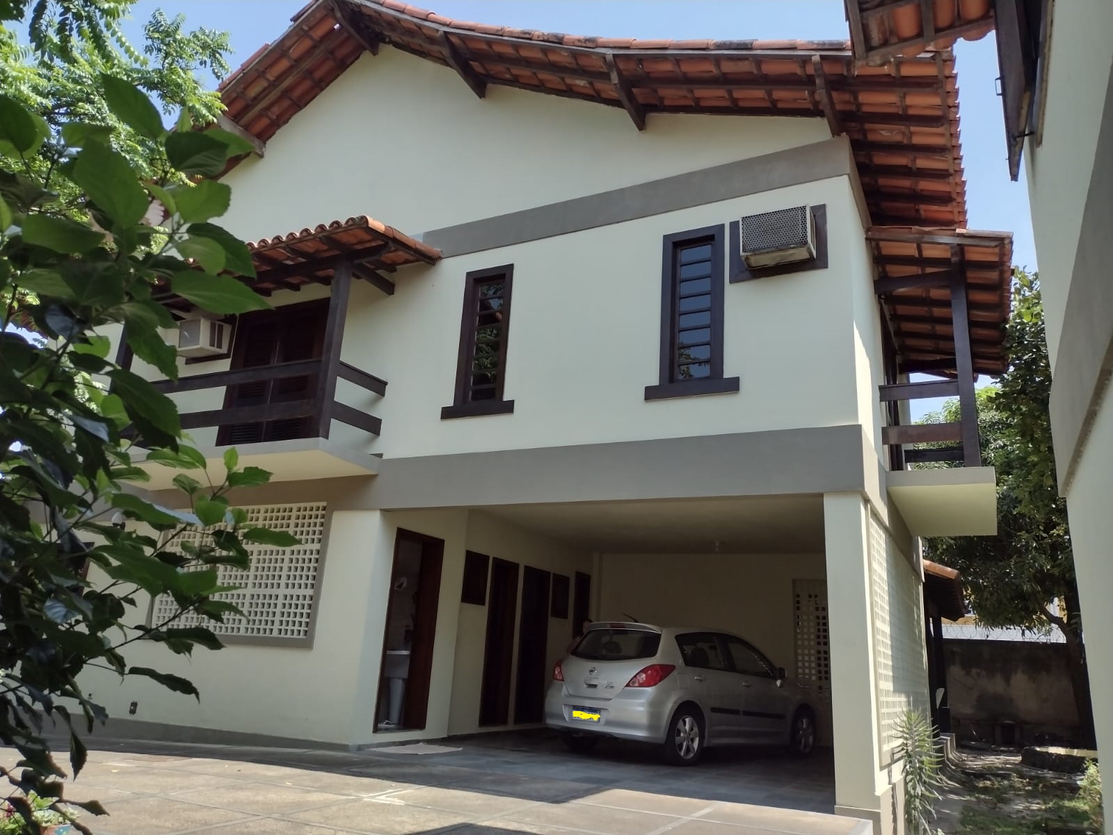Casa com 4 Quartos à Venda, 442 m²em Piratininga - Niterói