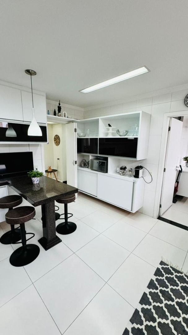 Imagem Apartamento com 3 Quartos à Venda, 157 m² em Vila Assunção - Santo André Imagem Apartamento com 3 Quartos à Venda, 157 m² em Vila Assunção - Santo André