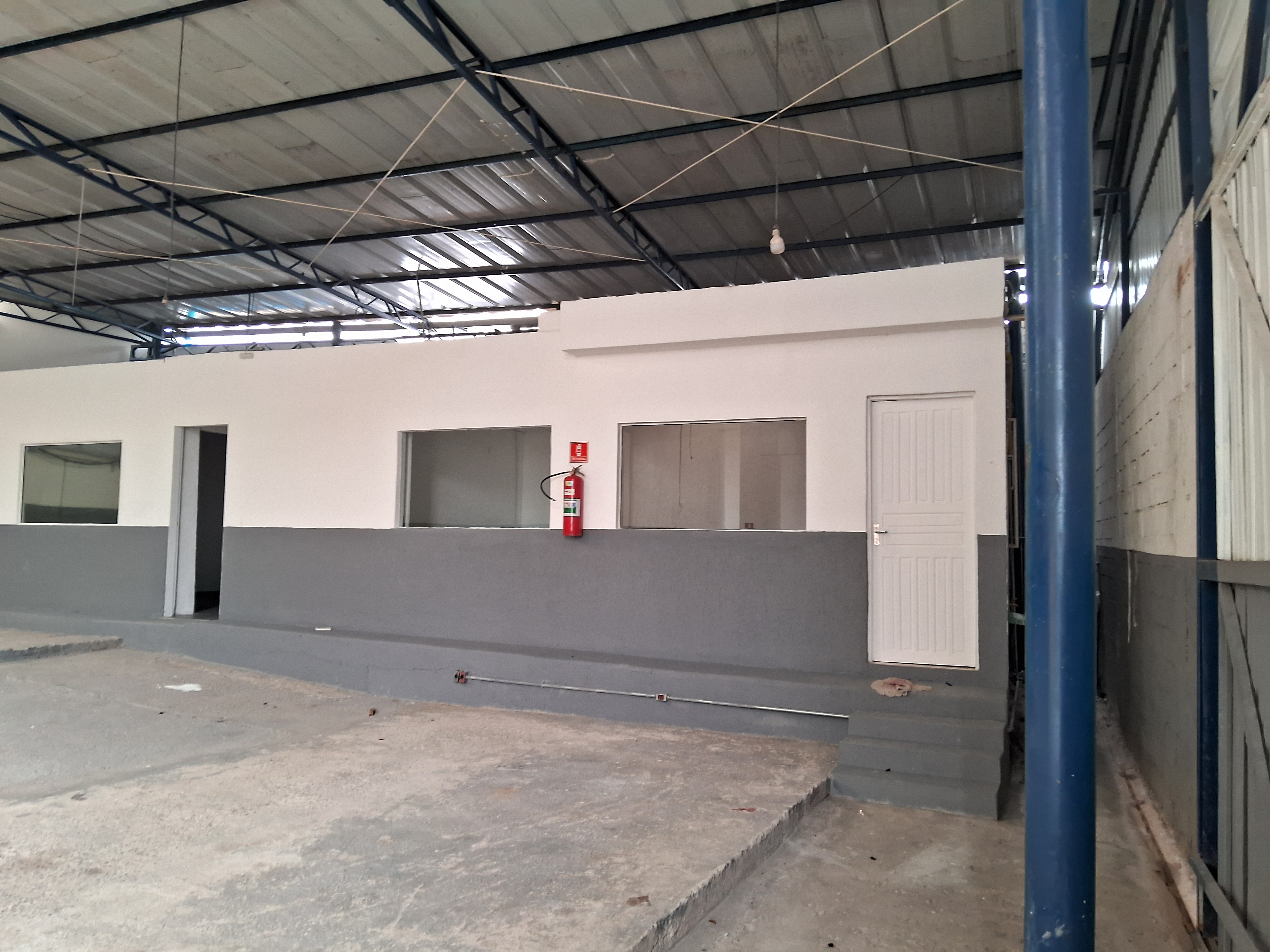 Imagem Galpão para Alugar, 540 m² em Ayrosa - Osasco