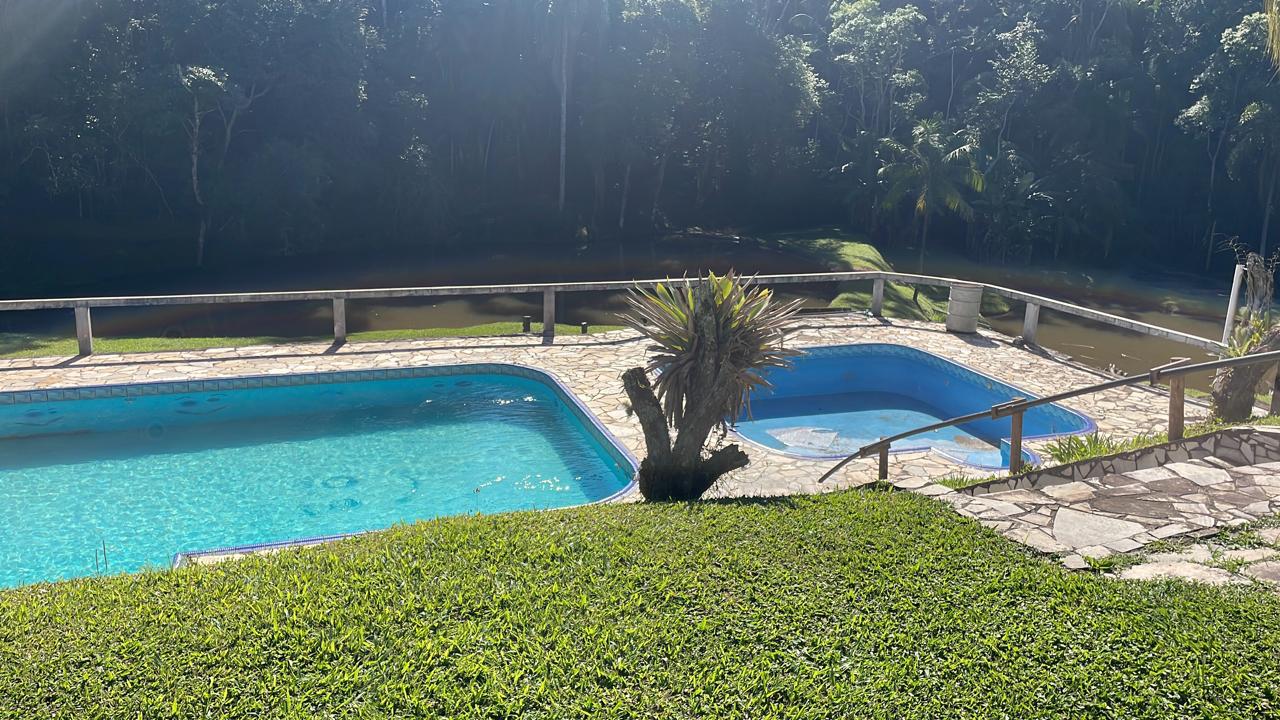 Imagem Chácara com 3 Quartos à Venda, 295 m² em  - 