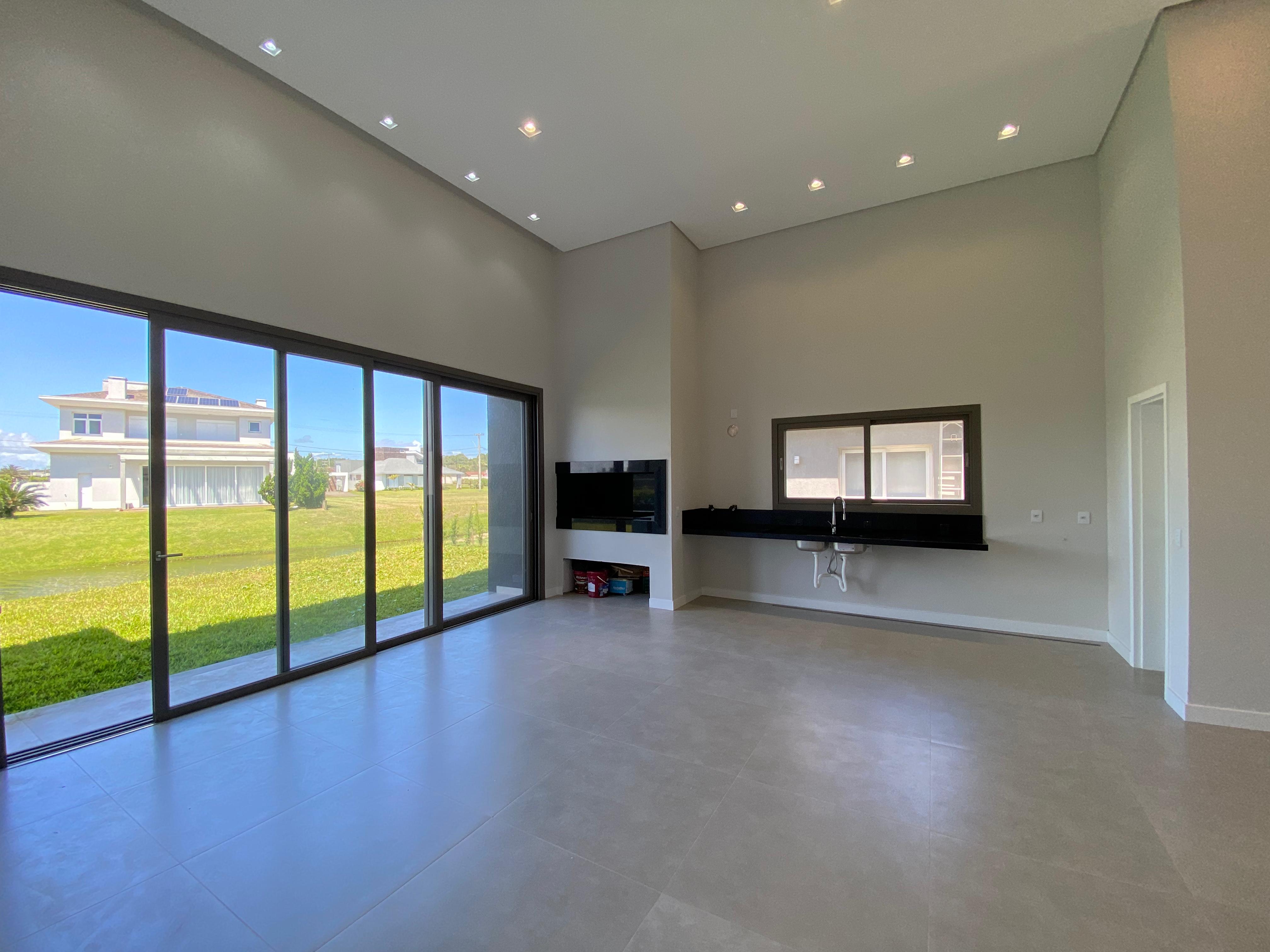 Imagem Casa de Condomínio com 4 Quartos à Venda, 220 m² em Capão Novo Costa Serena - Capão da Canoa