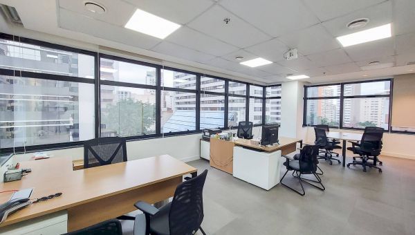 Imagem Imóvel Comercial para Alugar, 125 m²em Cerqueira César - São Paulo