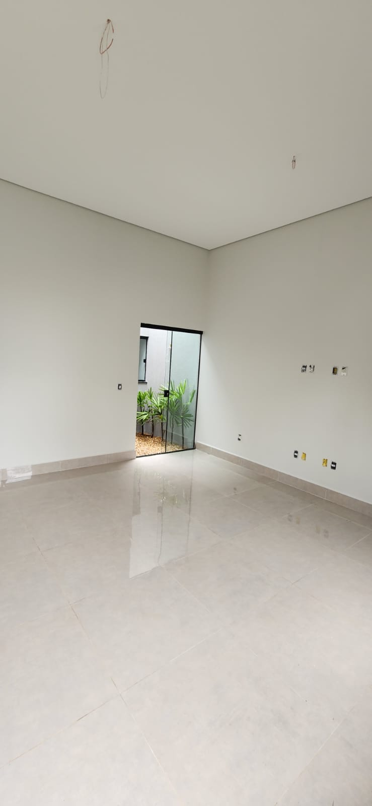 Imagem Casa com 3 Quartos à Venda, 200 m²em Granada - Uberlândia Imagem Casa com 3 Quartos à Venda, 200 m²em Granada - Uberlândia