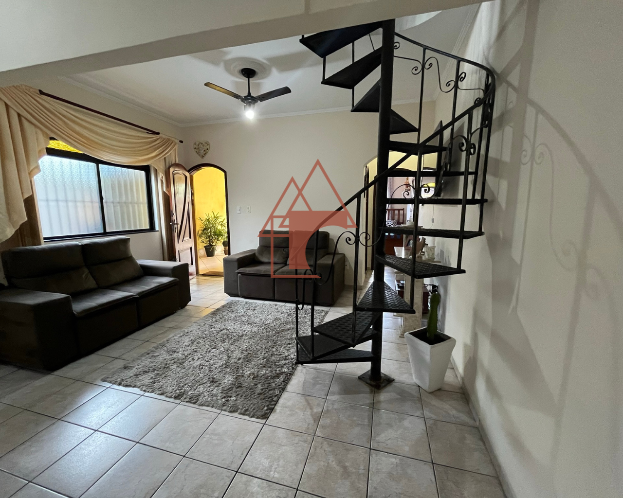 Imagem Casa com 2 Quartos à Venda, 131 m²em Vila Ponte Nova - Cubatão