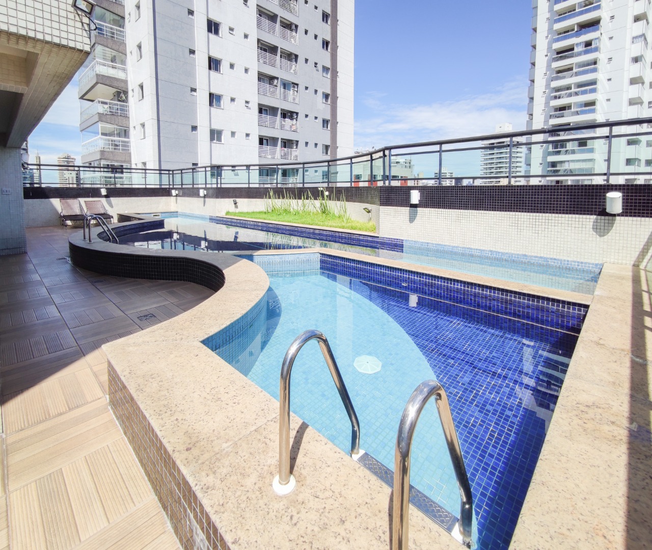 Imagem Apartamento com 3 Quartos para Alugar, 98 m²em Nazaré - Belém