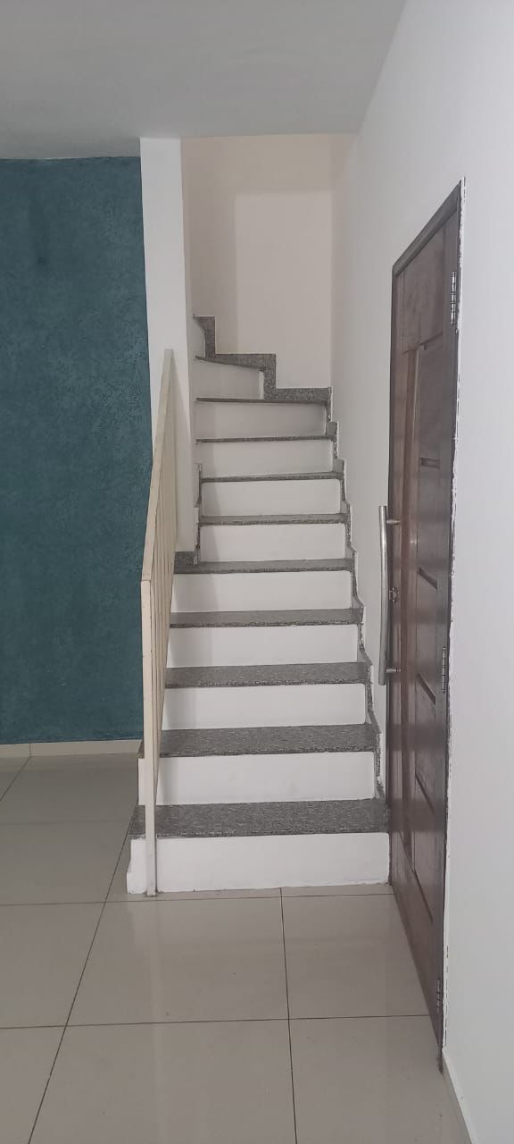 Imagem Sobrado com 2 Quartos à Venda ou Locação, 120 m²em Parque Monte Alegre - Taboão da Serra