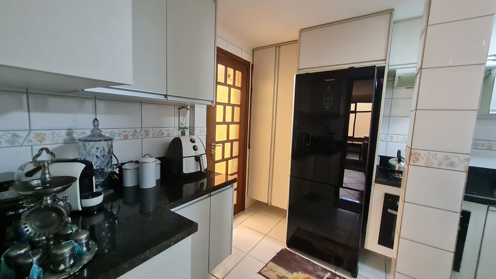 Imagem Sobrado com 4 Quartos à Venda, 160 m² em Boa Vista - Curitiba Imagem Sobrado com 4 Quartos à Venda, 160 m² em Boa Vista - Curitiba