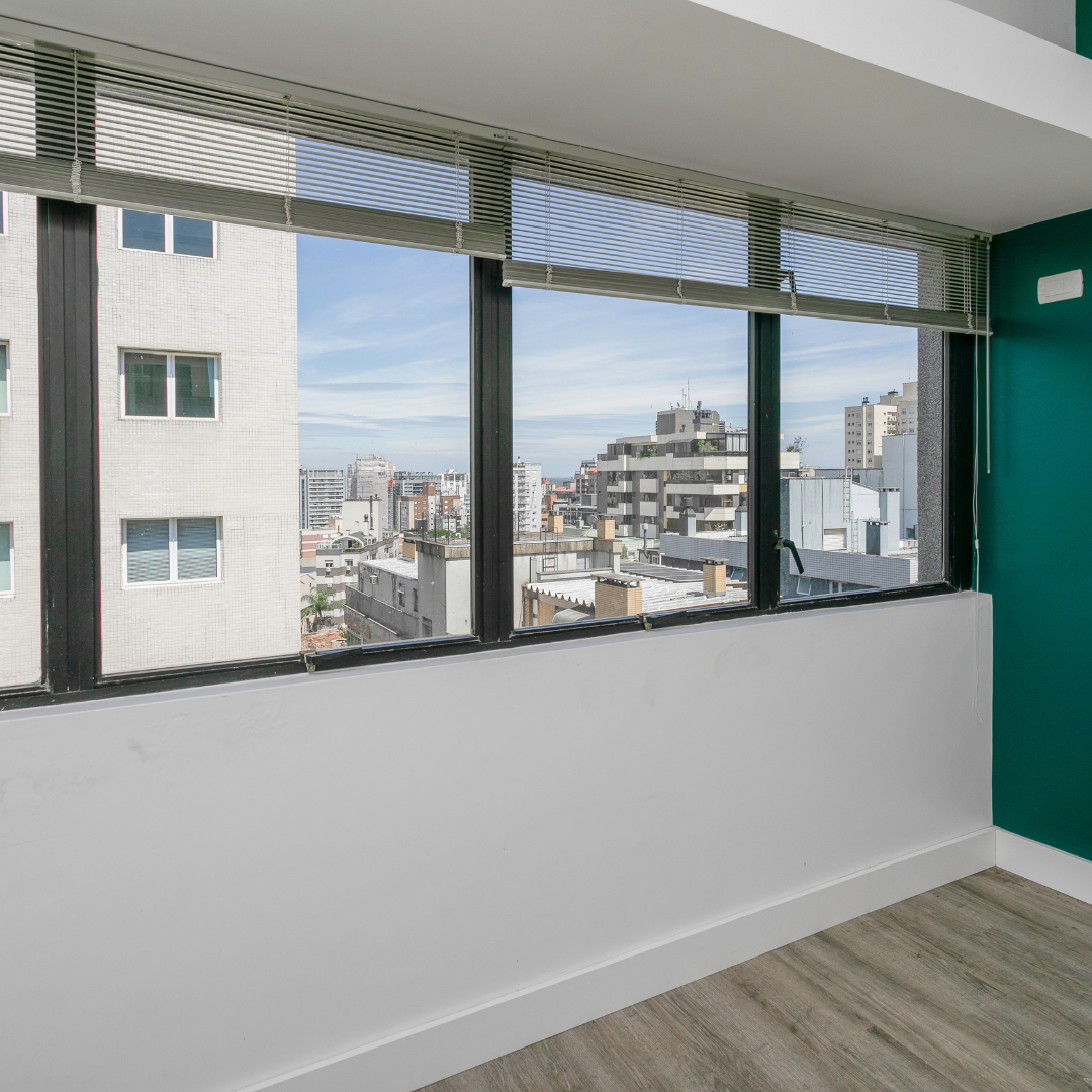 Imagem Sala Comercial à Venda, 38 m² em Auxiliadora - Porto Alegre Imagem Sala Comercial à Venda, 38 m² em Auxiliadora - Porto Alegre