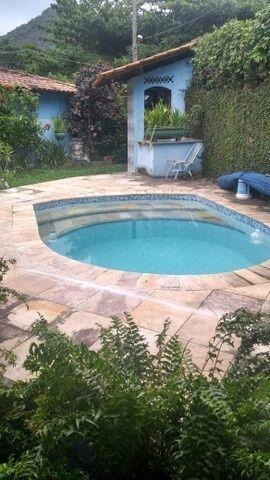 Casa com 3 Quartos à Venda, 350 m²em Piratininga - Niterói