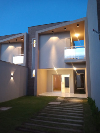 Imagem Casa com 3 Quartos à Venda, 123 m² em Centro - Eusébio Imagem Casa com 3 Quartos à Venda, 123 m² em Centro - Eusébio