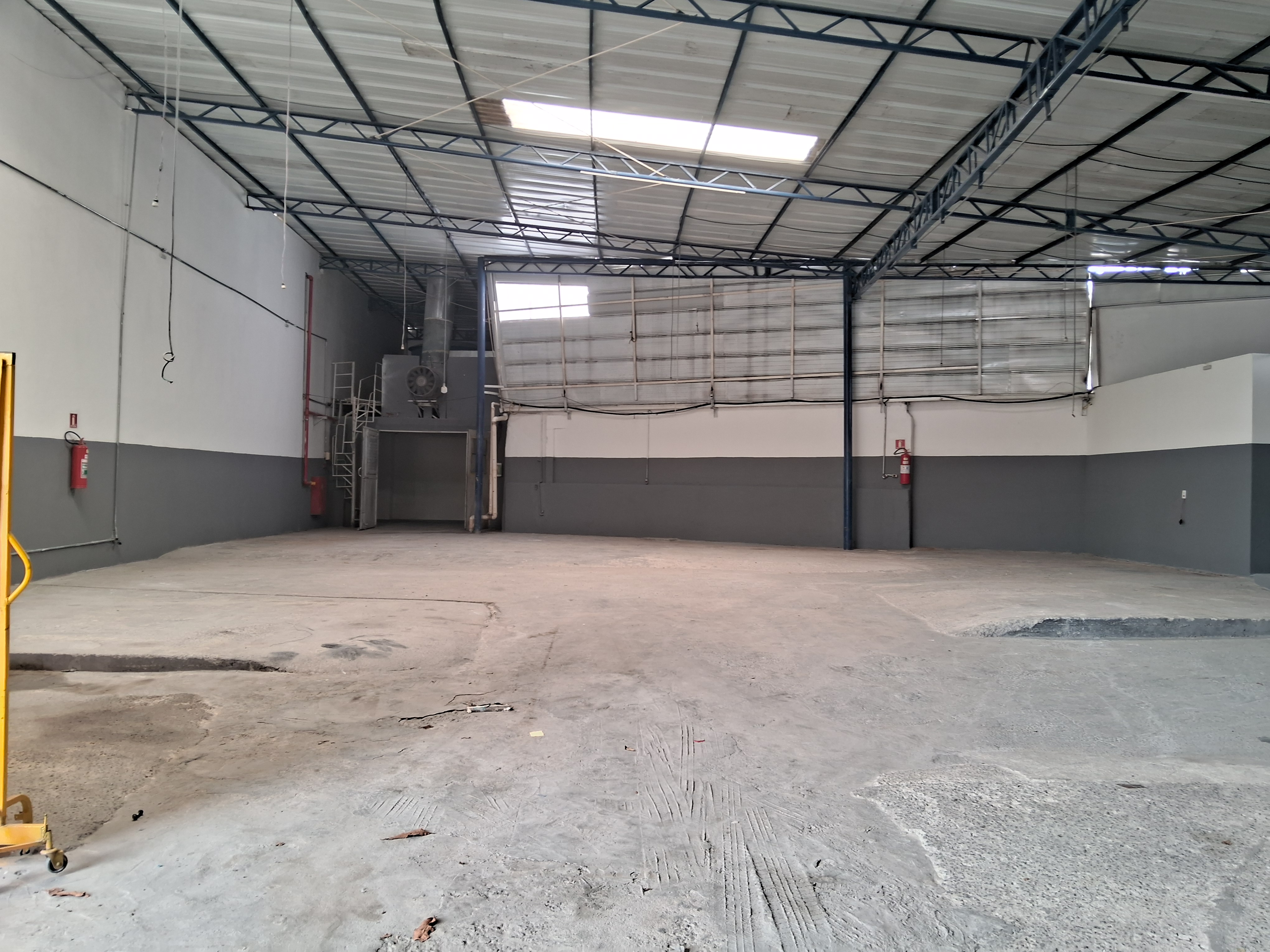 Imagem Galpão para Alugar, 540 m² em Ayrosa - Osasco