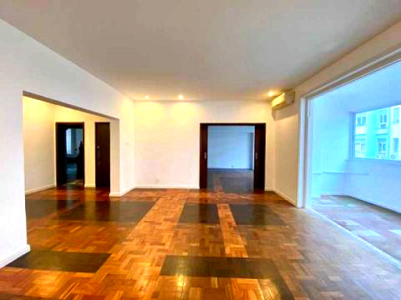 Imagem Apartamento com 4 Quartos para Alugar, 350 m²em Copacabana - Rio de Janeiro