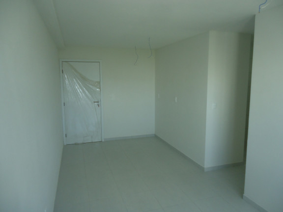 Imagem Apartamento com 2 Quartos para Alugar,  em Torre - Recife