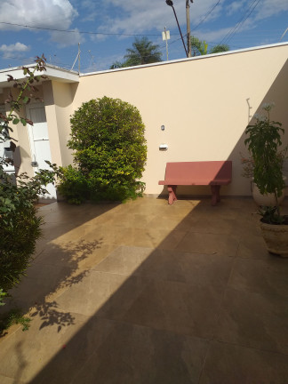 Imagem Casa com 3 Quartos à Venda, 245 m² em Jardim Universitário - Araras Imagem Casa com 3 Quartos à Venda, 245 m² em Jardim Universitário - Araras