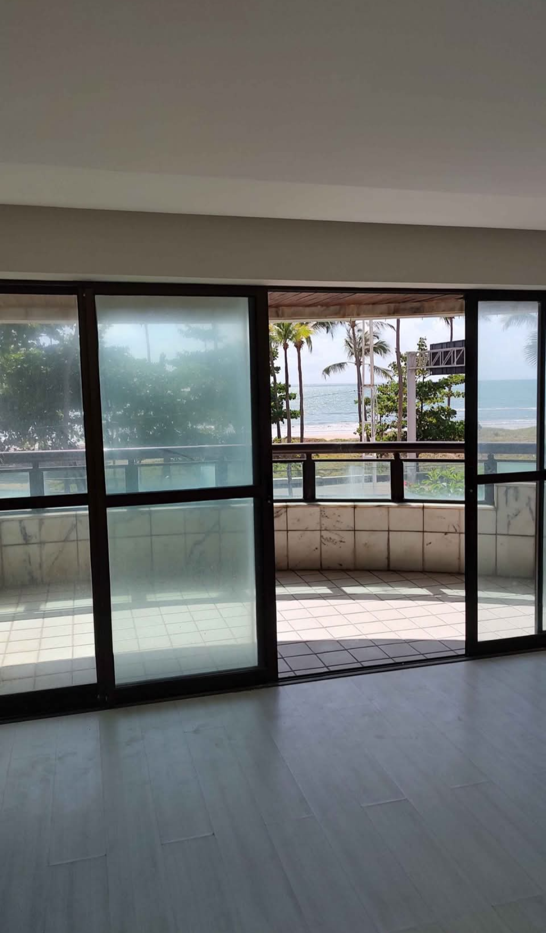 Apartamento com 4 Quartos para Alugar, 250 m² em Boa Viagem - Recife