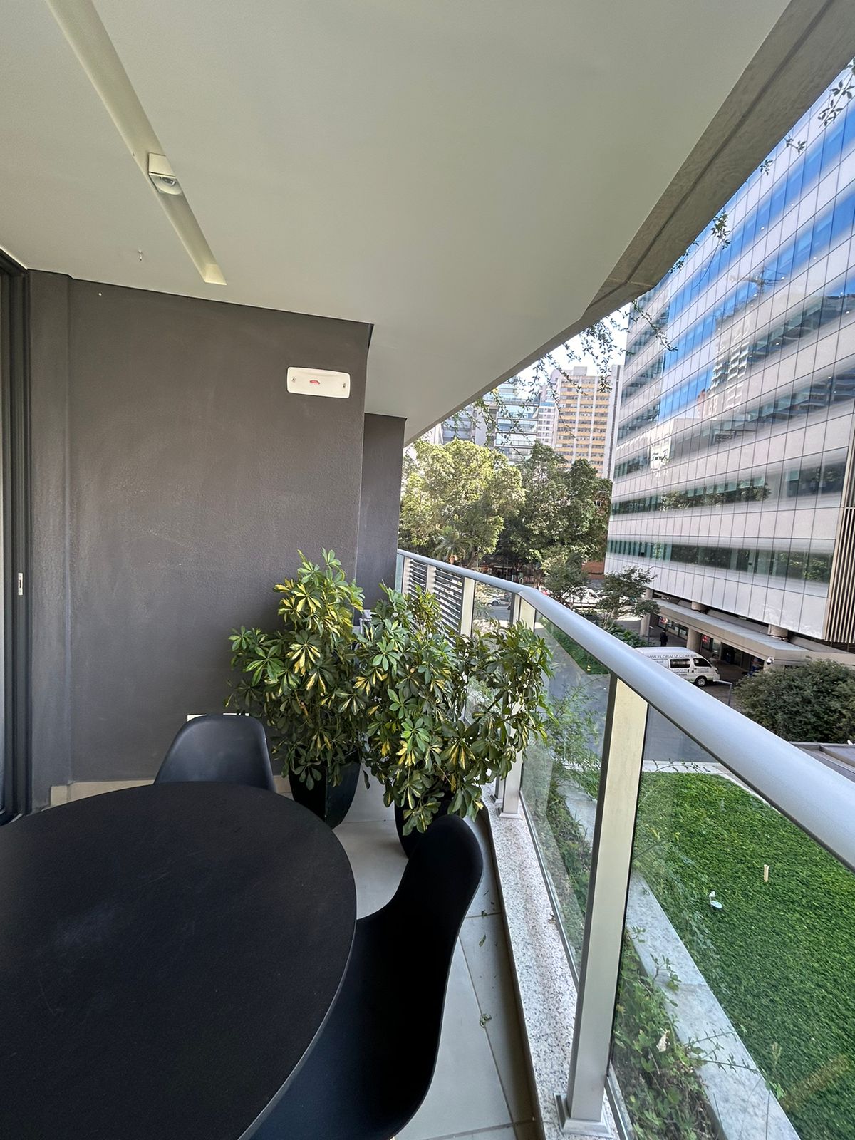 Imagem Apartamento com 2 Quartos à Venda, 97 m²em Cerqueira César - São Paulo