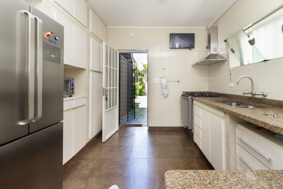 Imagem Casa com 4 Quartos à Venda, 300 m² em Jardim Paulistano - São Paulo Imagem Casa com 4 Quartos à Venda, 300 m² em Jardim Paulistano - São Paulo