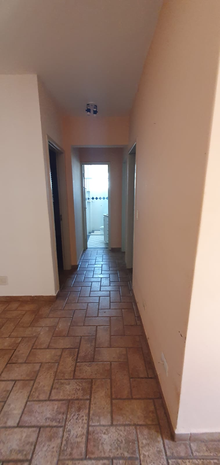 Imagem Apartamento com 2 Quartos à Venda ou Locação, 78 m²em Centro - Londrina Imagem Apartamento com 2 Quartos à Venda ou Locação, 78 m²em Centro - Londrina