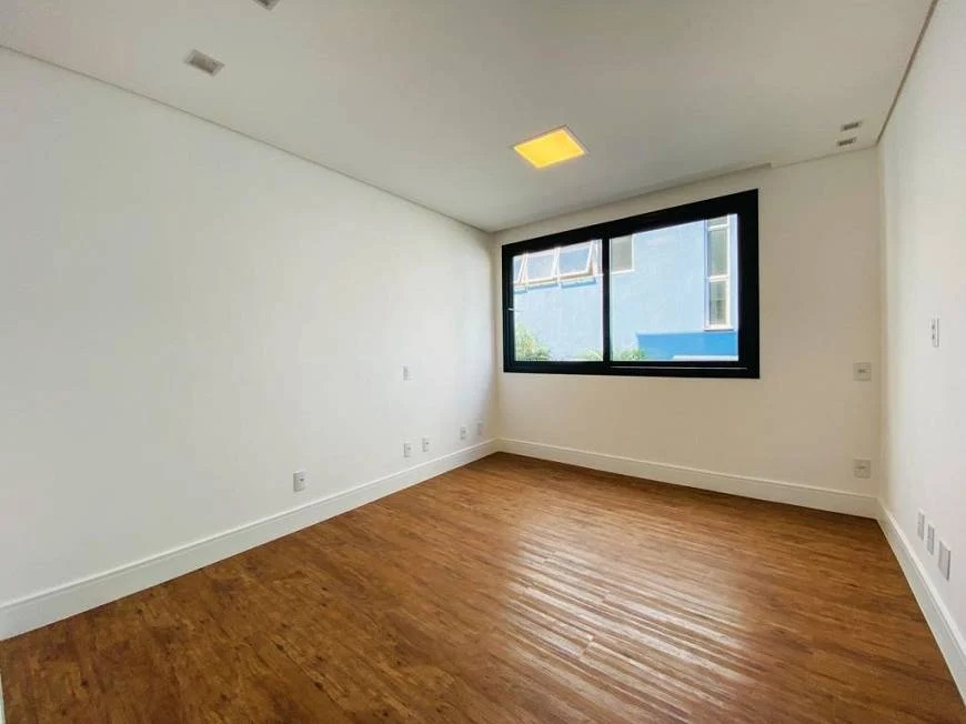 Imagem Casa de Condomínio com 4 Quartos à Venda, 400 m² em Parque Terra Nova II - São Bernardo do Campo Imagem Casa de Condomínio com 4 Quartos à Venda, 400 m² em Parque Terra Nova II - São Bernardo do Campo