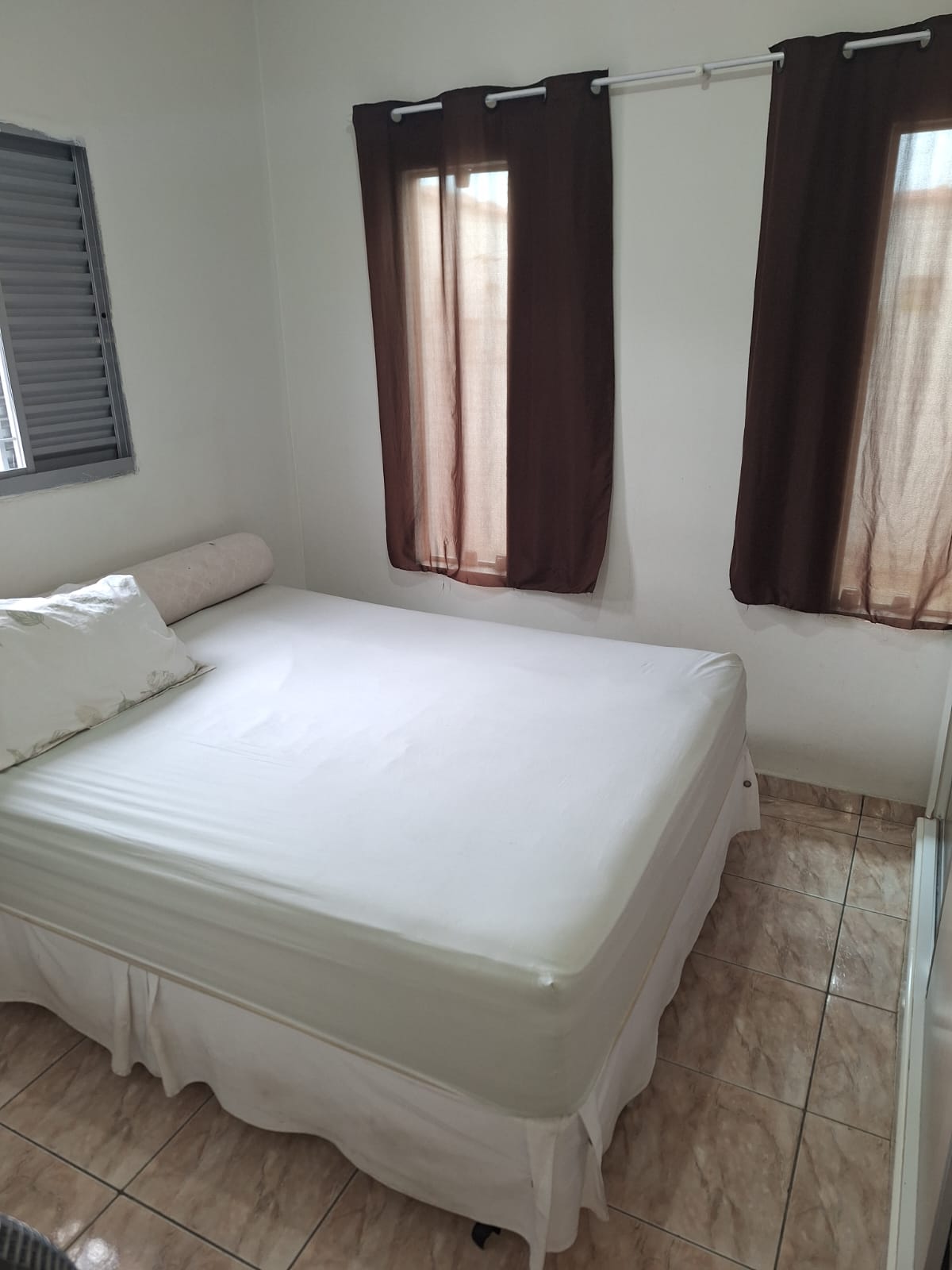 Imagem Casa com 3 Quartos à Venda, 246 m²em Jardim Universo - Mogi das Cruzes Imagem Casa com 3 Quartos à Venda, 246 m²em Jardim Universo - Mogi das Cruzes