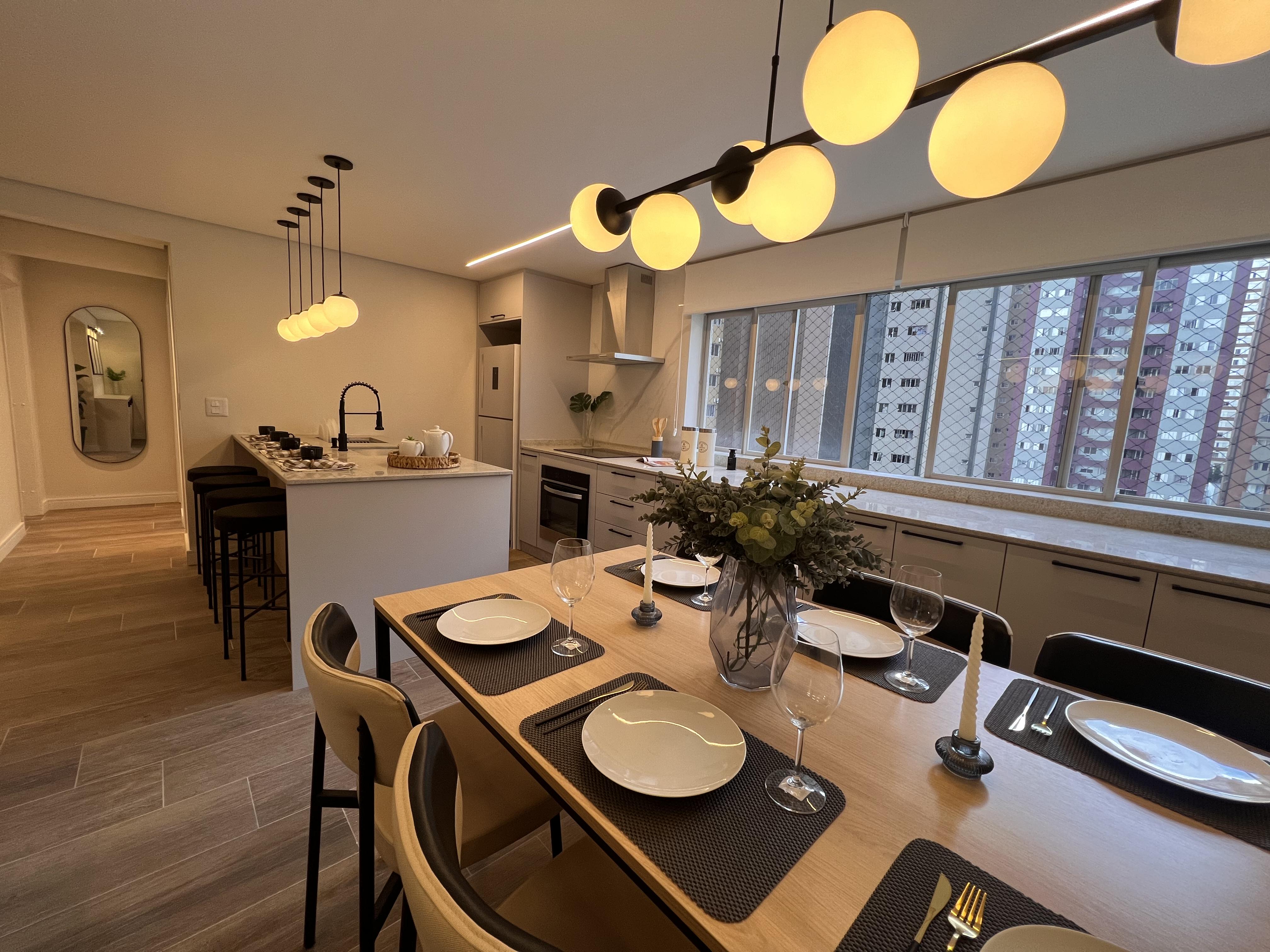 Imagem Apartamento com 2 Quartos à Venda, 72 m² em Bigorrilho - Curitiba Imagem Apartamento com 2 Quartos à Venda, 72 m² em Bigorrilho - Curitiba