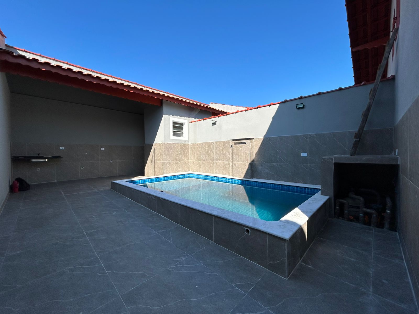 Imagem Casa com 3 Quartos à Venda, 104 m² em Vila Oceanopolis - Mongaguá