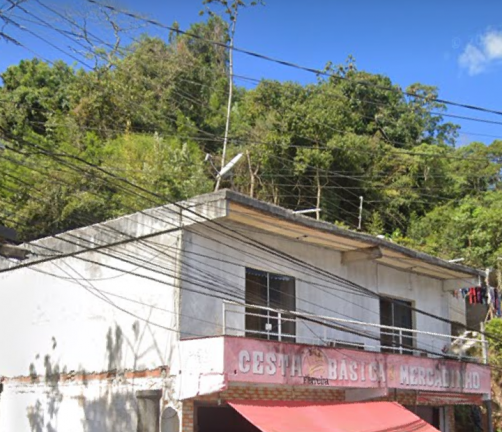 Sobrado com 3 Quartos à Venda, 130 m² em Araras - Teresópolis