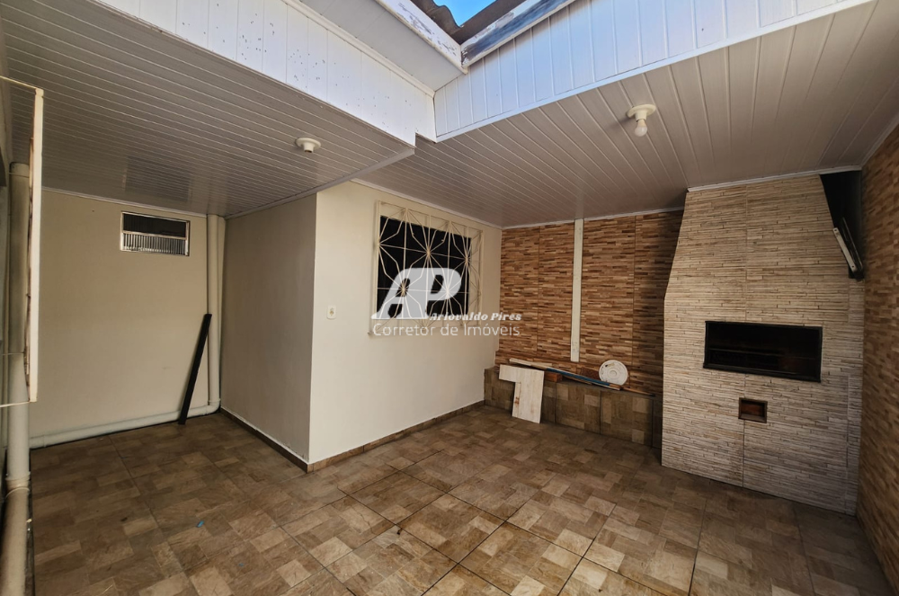 Imagem Casa com 3 Quartos à Venda, 96 m²em Contorno - Ponta Grossa Imagem Casa com 3 Quartos à Venda, 96 m²em Contorno - Ponta Grossa