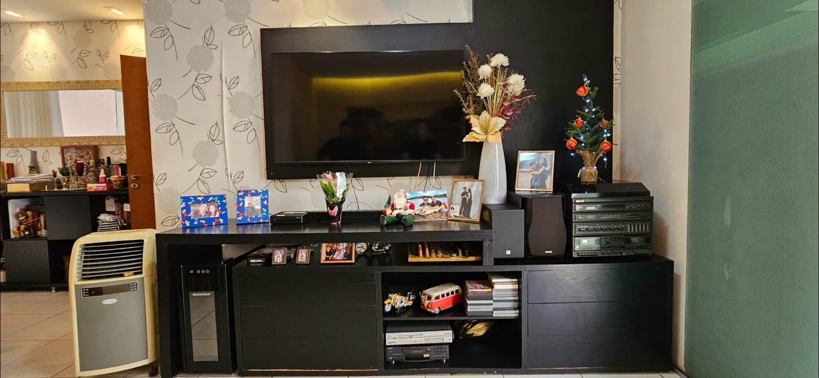 Imagem Casa com 3 Quartos à Venda, 180 m² em Jardim América - Goiânia Imagem Casa com 3 Quartos à Venda, 180 m² em Jardim América - Goiânia