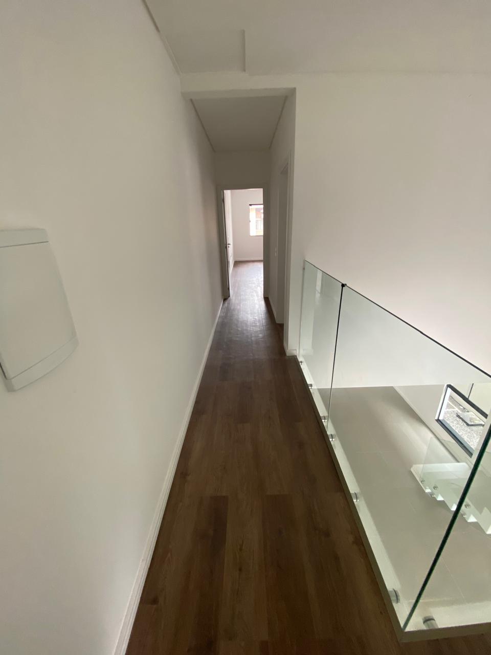 Imagem Sobrado à Venda, 220 m²em Floresta - Joinville