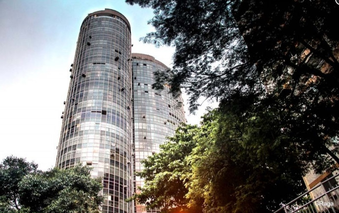 Imagem Apartamento com 2 Quartos à Venda, 92 m² em Copacabana - Rio de Janeiro