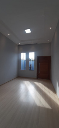 Imagem Casa com 3 Quartos à Venda, 167 m² em Vila Santos Dumont - Ourinhos Imagem Casa com 3 Quartos à Venda, 167 m² em Vila Santos Dumont - Ourinhos