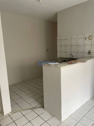 Imagem Apartamento com 2 Quartos à Venda, 45 m² em Itaperi - Fortaleza
