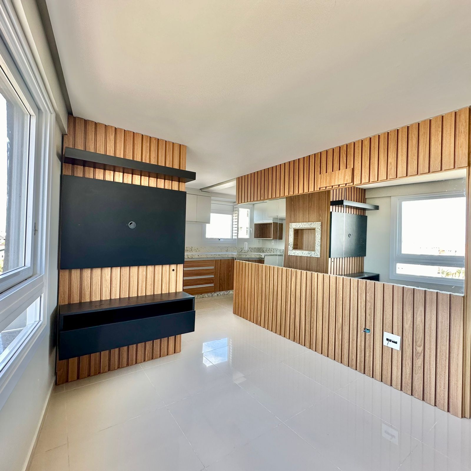 Imagem Apartamento com 2 Quartos à Venda, 57 m²em Centro - Tramandaí