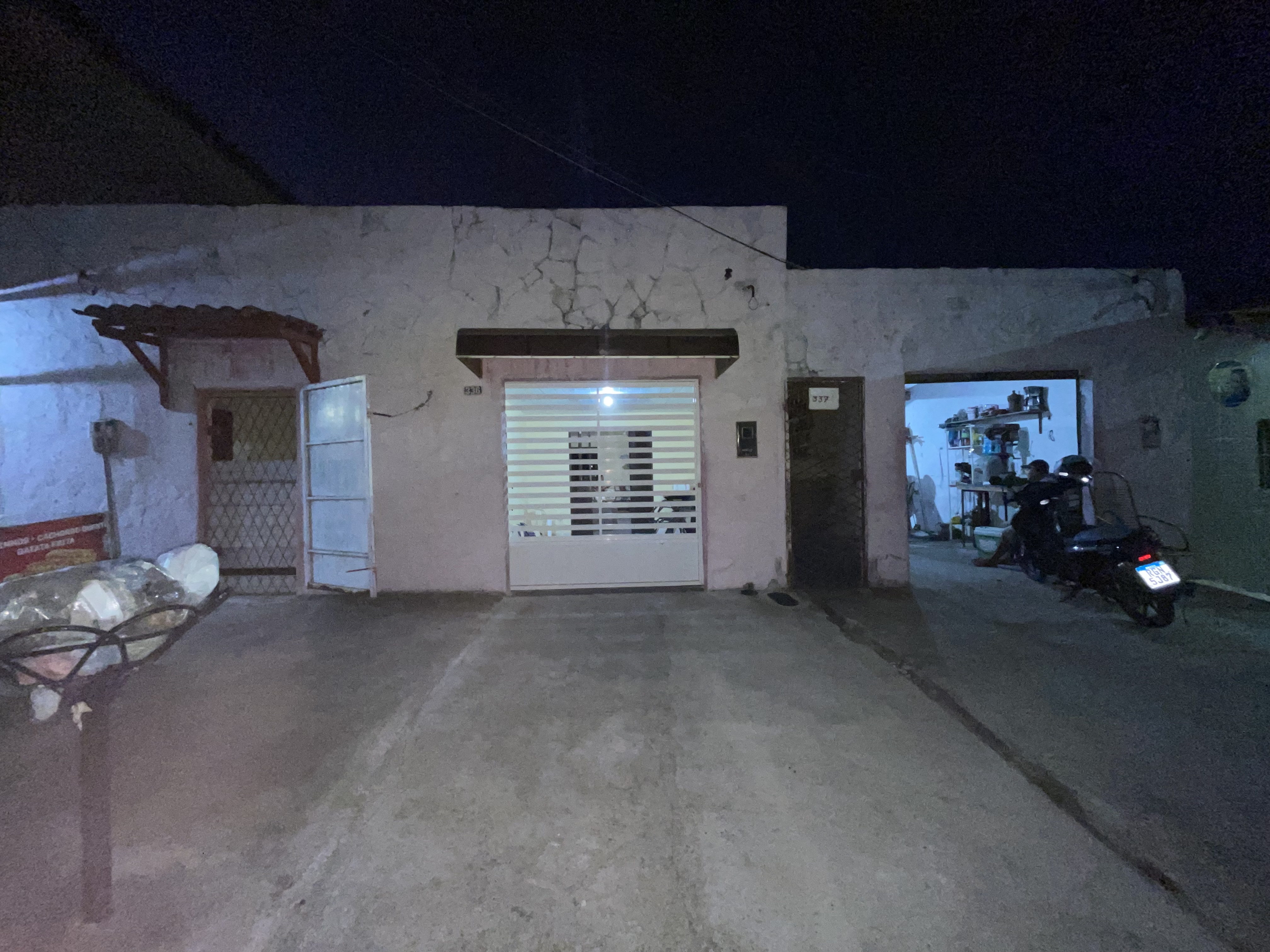 Imagem Casa com 5 Quartos à Venda, 260 m²em Quintas - Natal Imagem Casa com 5 Quartos à Venda, 260 m²em Quintas - Natal