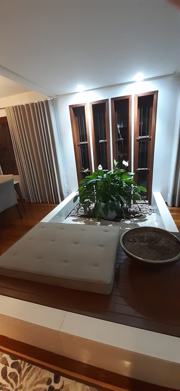 Imagem Casa com 4 Quartos à Venda, 258 m²em Cruzeiro do Sul - Criciúma
