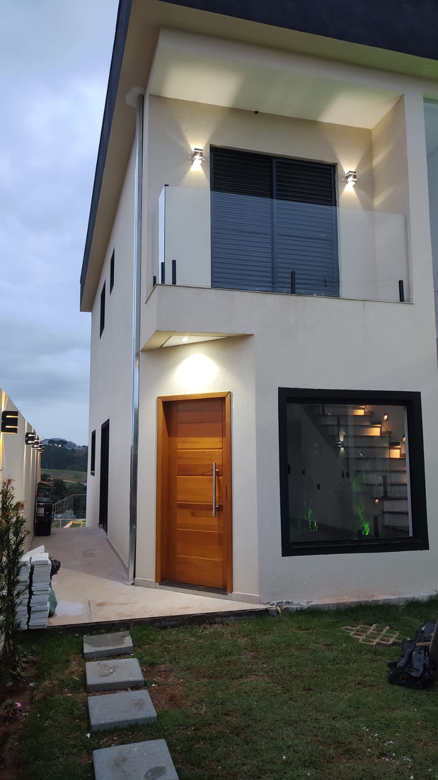 Imagem Casa de Condomínio com 3 Quartos à Venda, 141 m²em Villas do Jaguari - Santana de Parnaíba