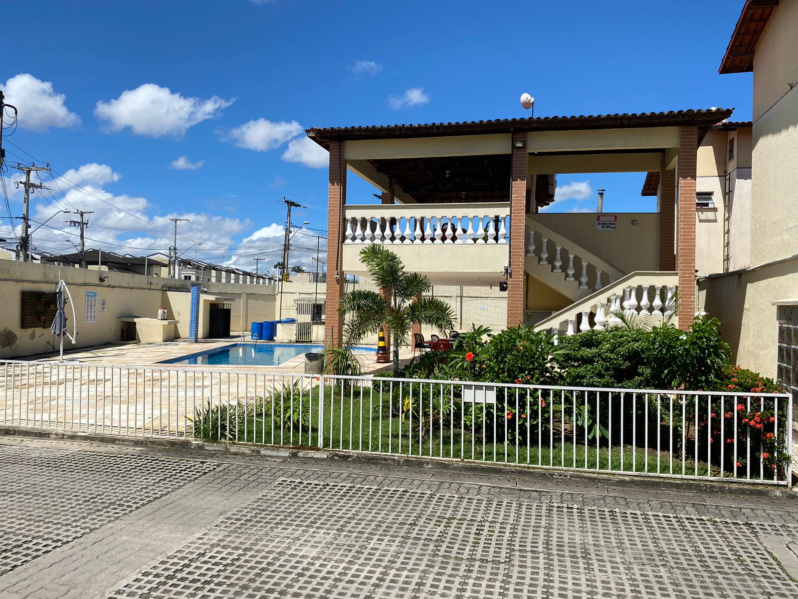 Imagem Casa de Condomínio com 2 Quartos à Venda, 63 m² em Siqueira - Fortaleza Imagem Casa de Condomínio com 2 Quartos à Venda, 63 m² em Siqueira - Fortaleza