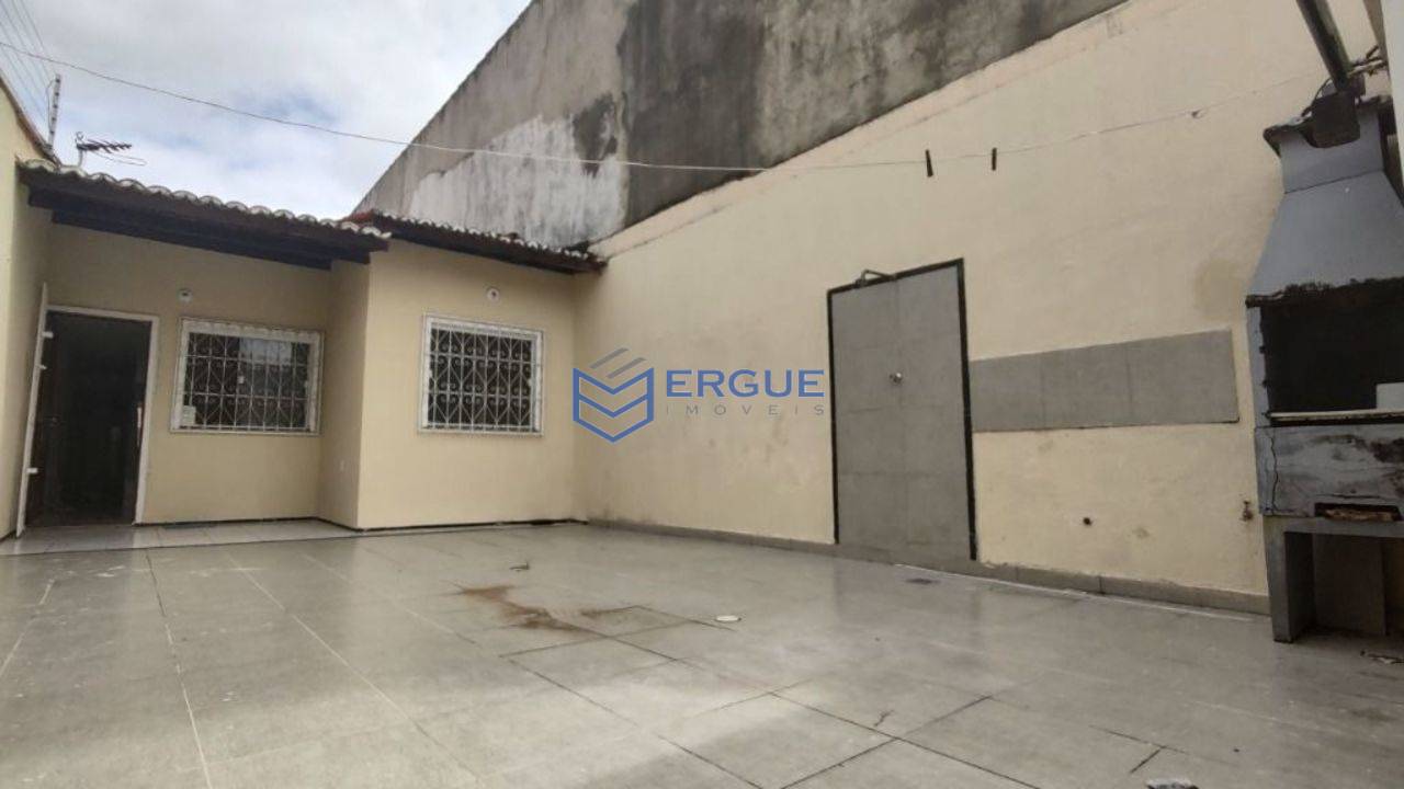 Casa com 3 Quartos à Venda, 80 m² em Prefeito José Walter - Fortaleza