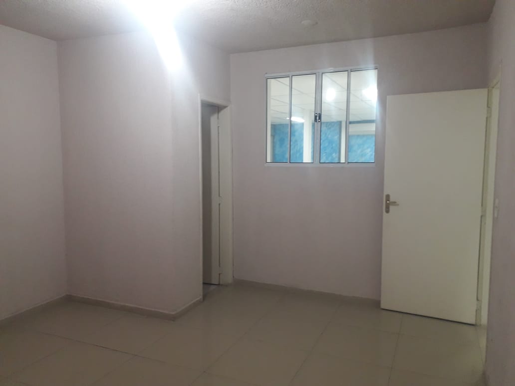 Imagem Galpão para Alugar, 300 m² em Conceição - Diadema